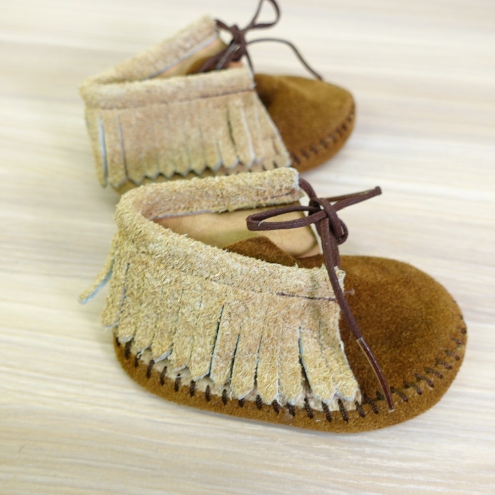 Taos Baby 2 Brown Tan Suede Fringe Moccasin Bootie Southwestern Handmade Vtg